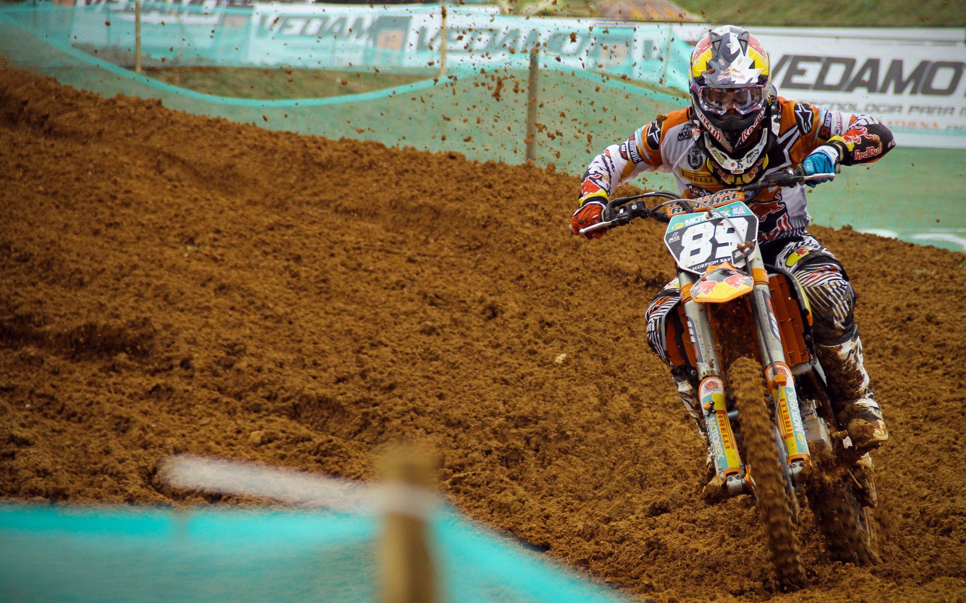 “英超积分榜变化频繁,冠军争夺逐渐白热化”,英超积分榜趣闻