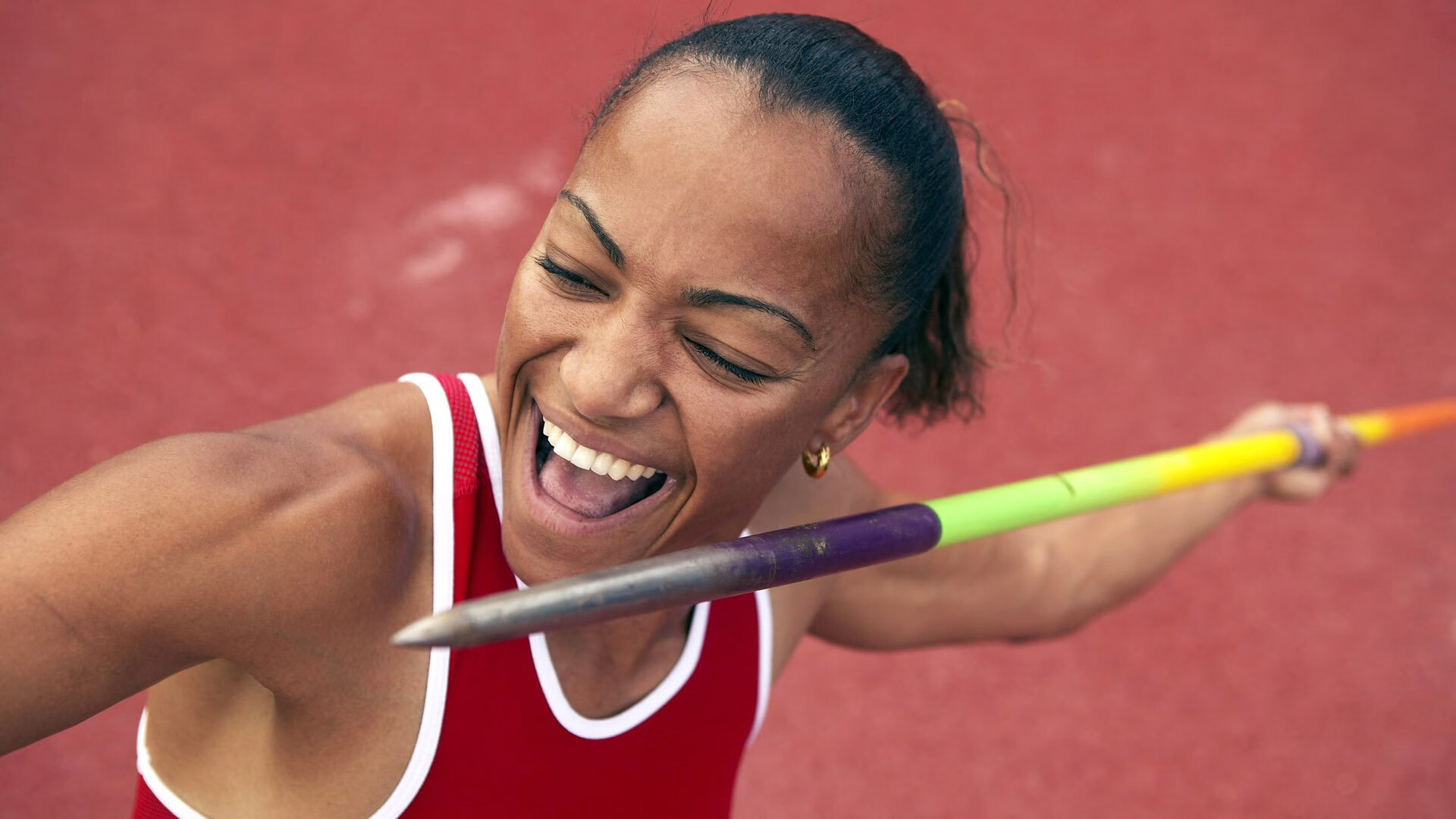 爱游戏平台-《电竞“黑马”战队崛起：逆境中的华丽转身》，电竞战队slogan